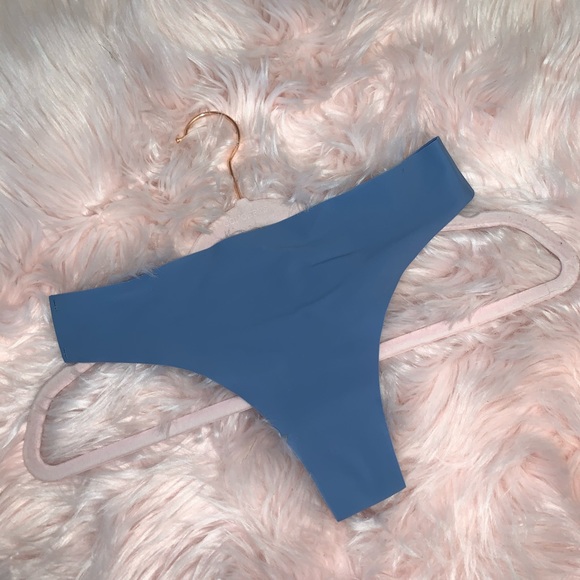 Nadhenri&co seamless undies - Picture 4 of 7